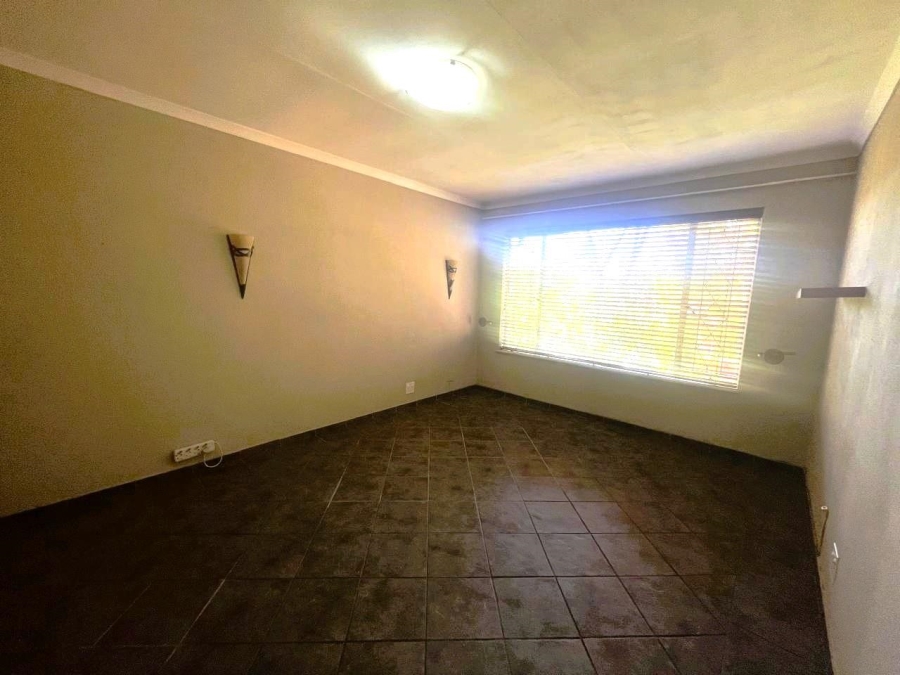 To Let 2 Bedroom Property for Rent in Ferndale Gauteng