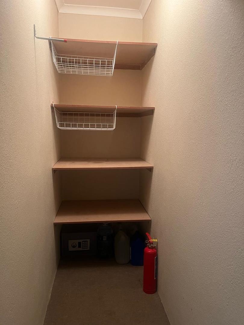 To Let 2 Bedroom Property for Rent in Ferndale Gauteng