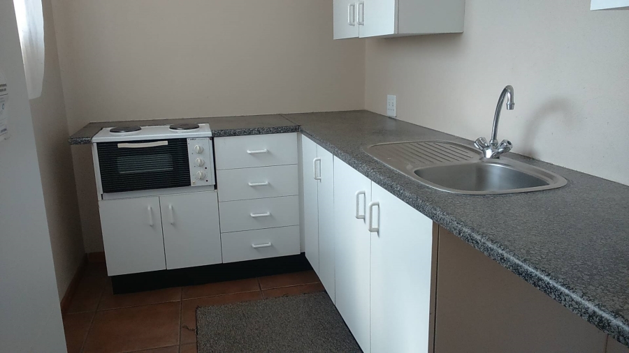 To Let 0 Bedroom Property for Rent in Fontainebleau Gauteng