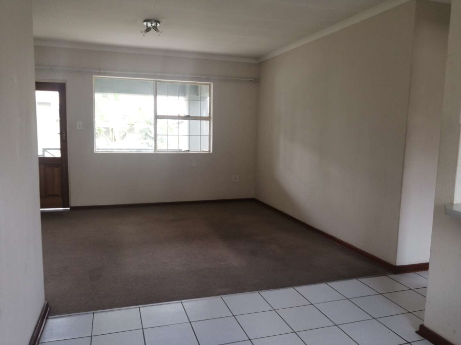 To Let 2 Bedroom Property for Rent in Noordhang Gauteng