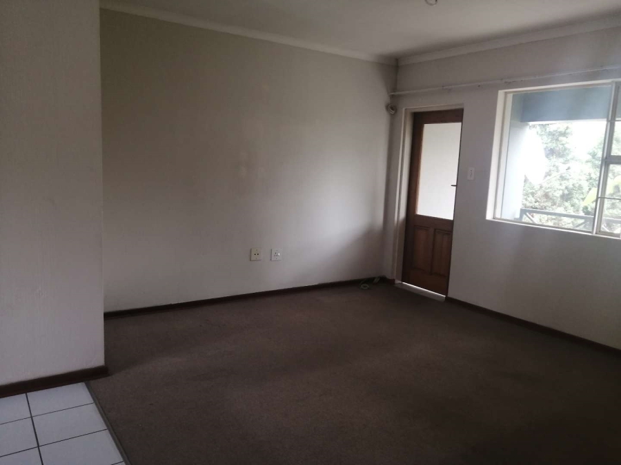 To Let 2 Bedroom Property for Rent in Noordhang Gauteng