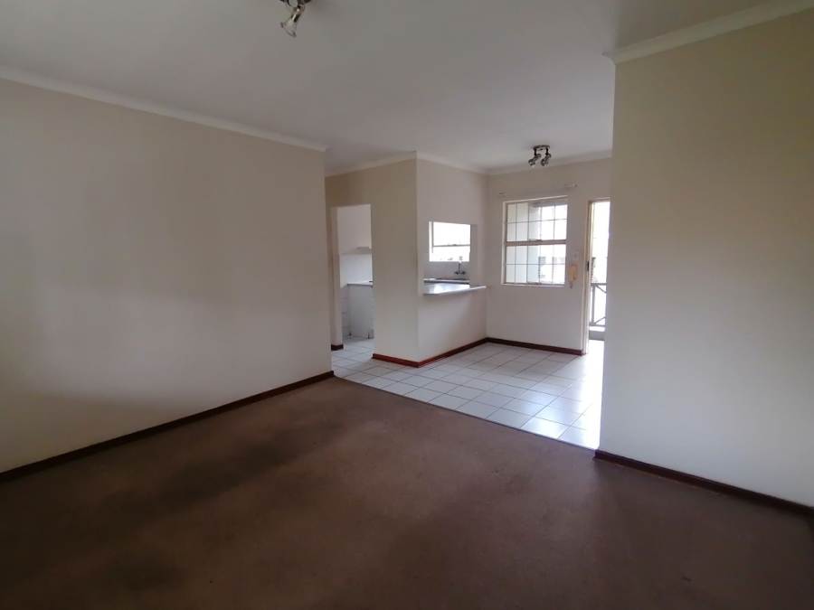 To Let 2 Bedroom Property for Rent in Noordhang Gauteng
