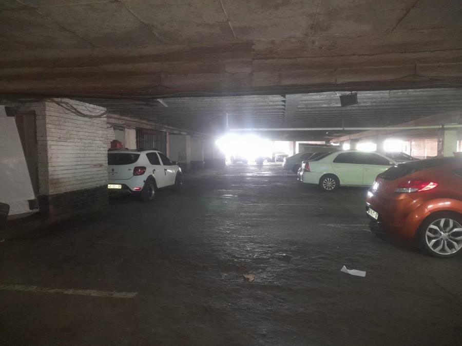 2 Bedroom Property for Sale in Berea Gauteng