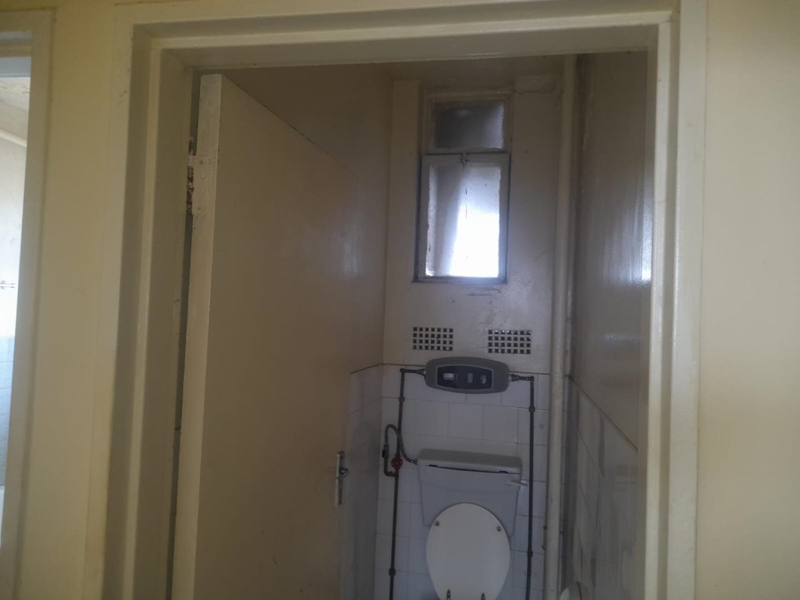 2 Bedroom Property for Sale in Berea Gauteng