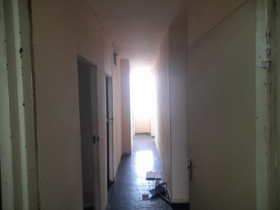 2 Bedroom Property for Sale in Berea Gauteng