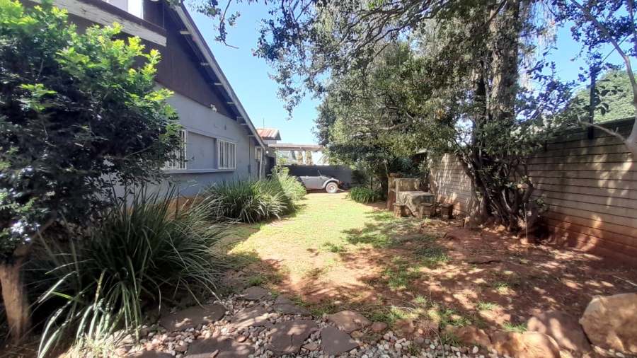 3 Bedroom Property for Sale in Birchleigh Gauteng