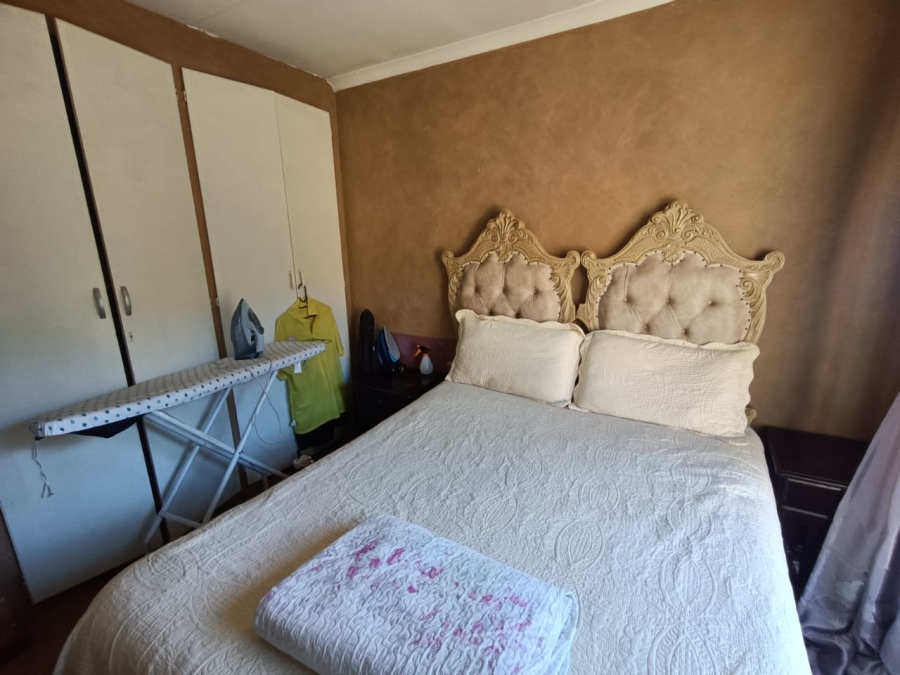 4 Bedroom Property for Sale in Zwartkop Gauteng