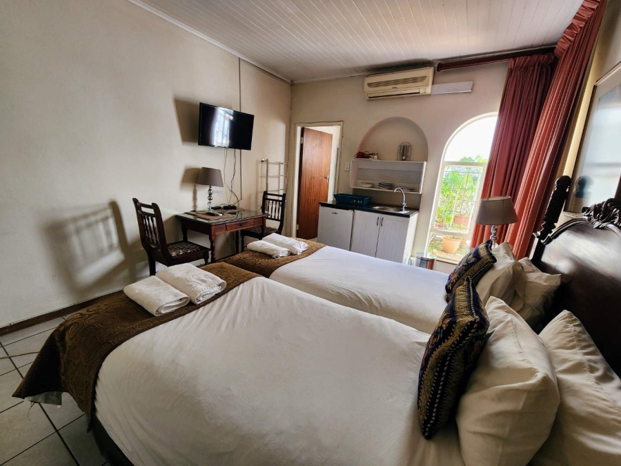 9 Bedroom Property for Sale in Muckleneuk Gauteng