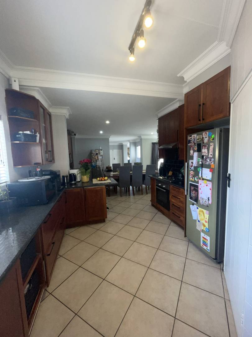3 Bedroom Property for Sale in Woodlands Gauteng