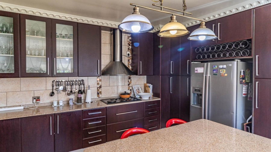 3 Bedroom Property for Sale in Mulbarton Gauteng