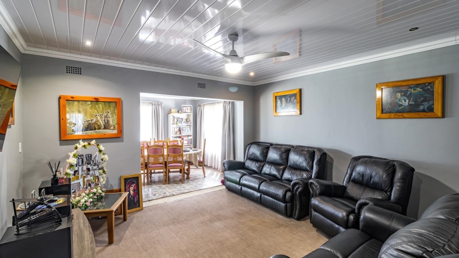 3 Bedroom Property for Sale in Brackenhurst Gauteng