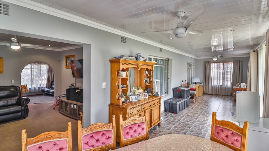 3 Bedroom Property for Sale in Brackenhurst Gauteng