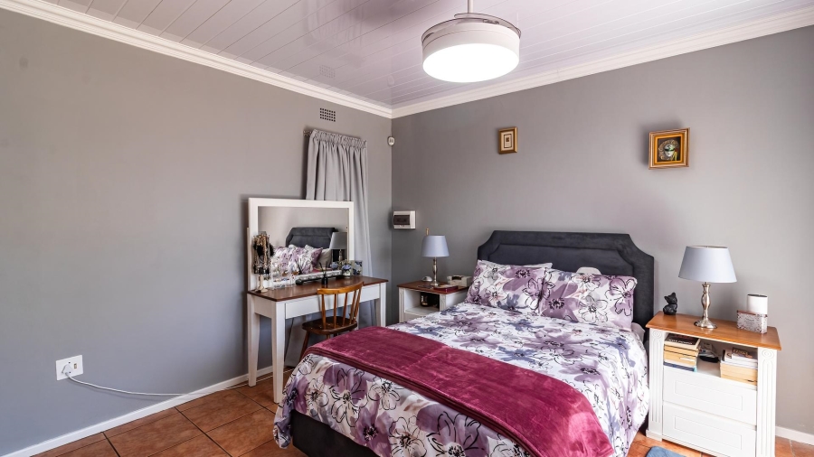 3 Bedroom Property for Sale in Brackenhurst Gauteng