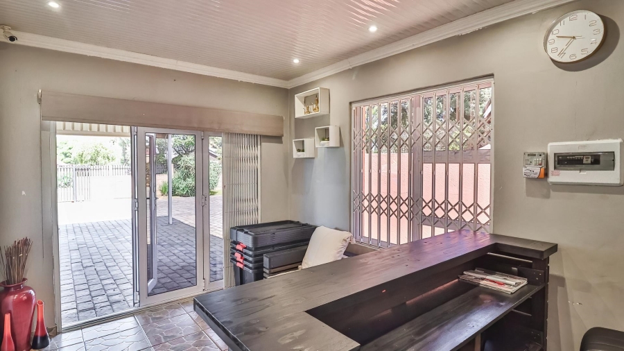 3 Bedroom Property for Sale in Brackenhurst Gauteng