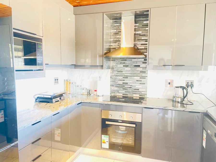 3 Bedroom Property for Sale in Lindhaven Gauteng