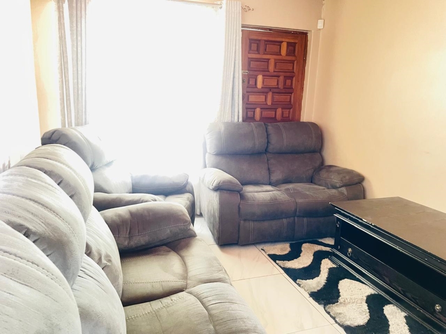 3 Bedroom Property for Sale in Lindhaven Gauteng