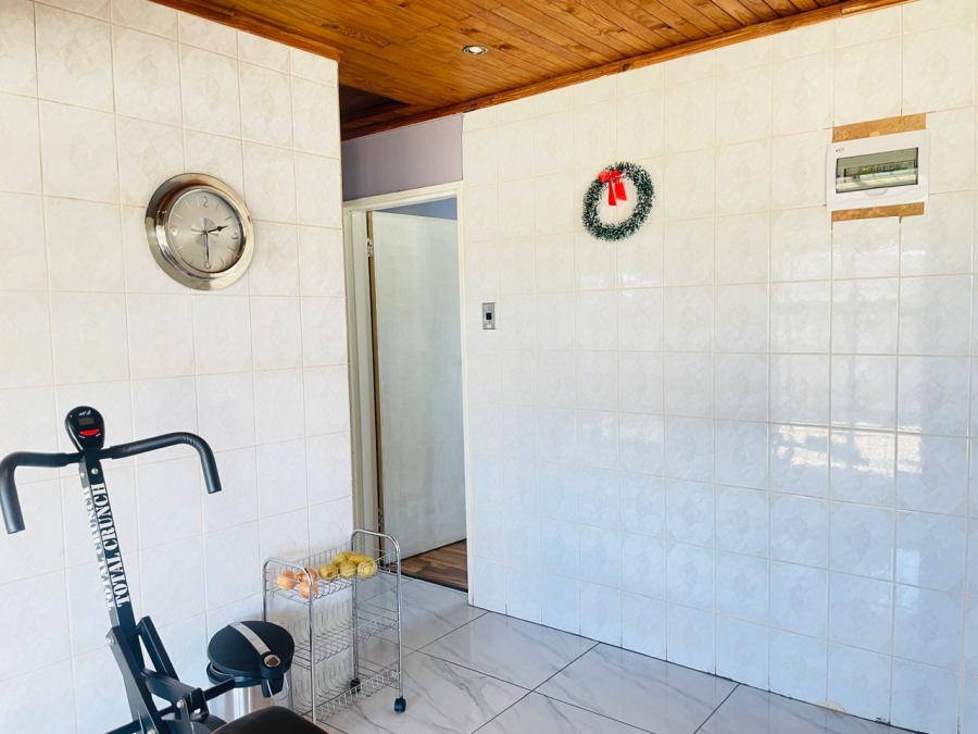 3 Bedroom Property for Sale in Lindhaven Gauteng