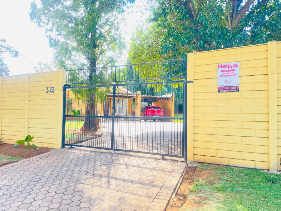 3 Bedroom Property for Sale in Lindhaven Gauteng