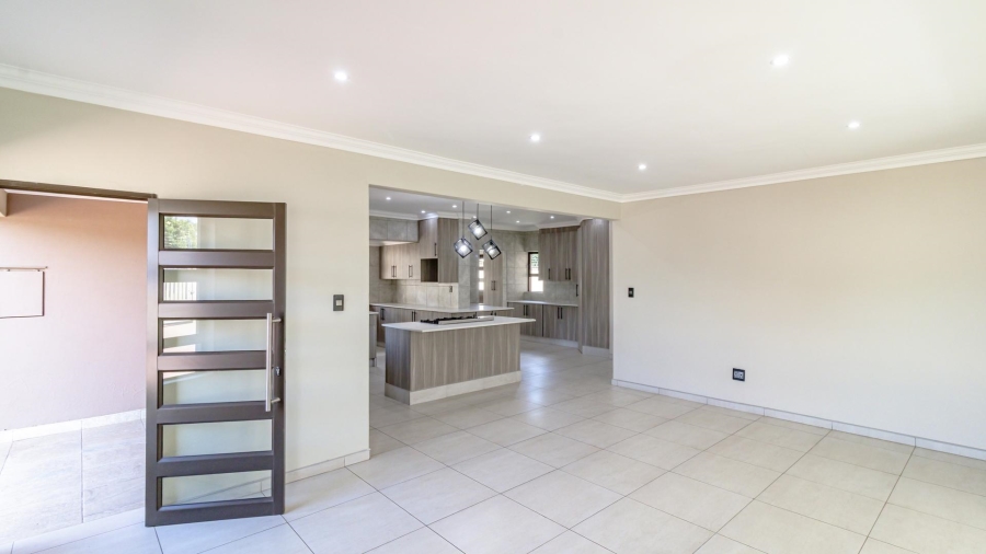 3 Bedroom Property for Sale in Brackenhurst Gauteng