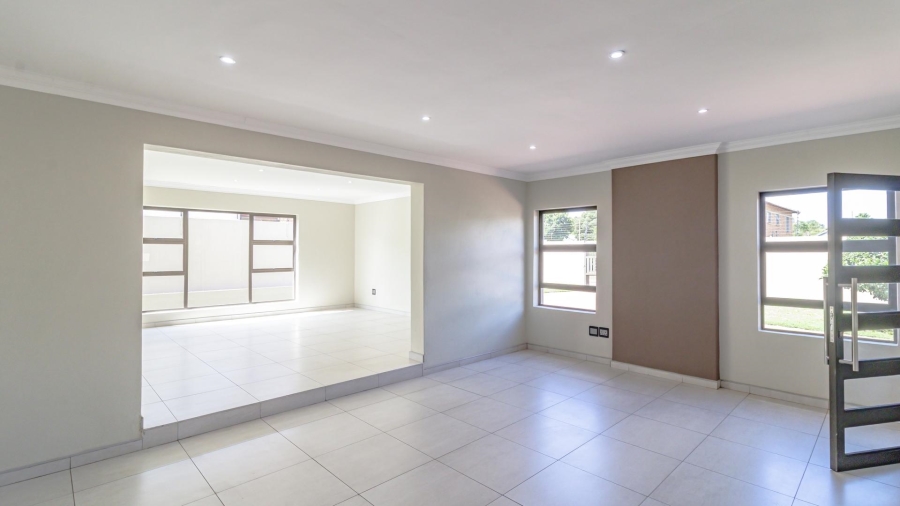 3 Bedroom Property for Sale in Brackenhurst Gauteng