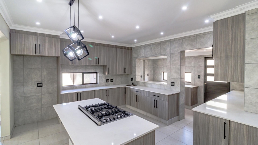 3 Bedroom Property for Sale in Brackenhurst Gauteng