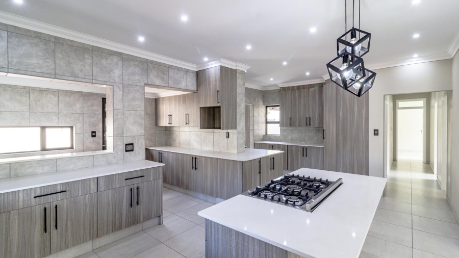 3 Bedroom Property for Sale in Brackenhurst Gauteng