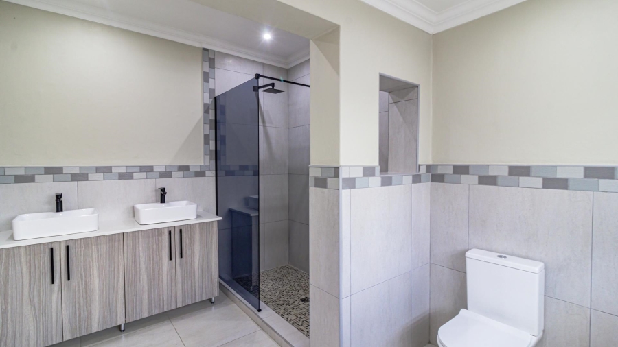 3 Bedroom Property for Sale in Brackenhurst Gauteng