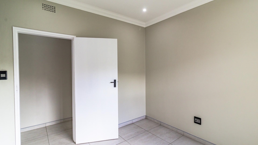 3 Bedroom Property for Sale in Brackenhurst Gauteng