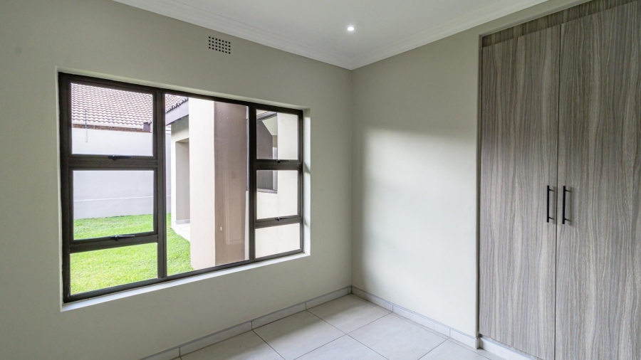 3 Bedroom Property for Sale in Brackenhurst Gauteng