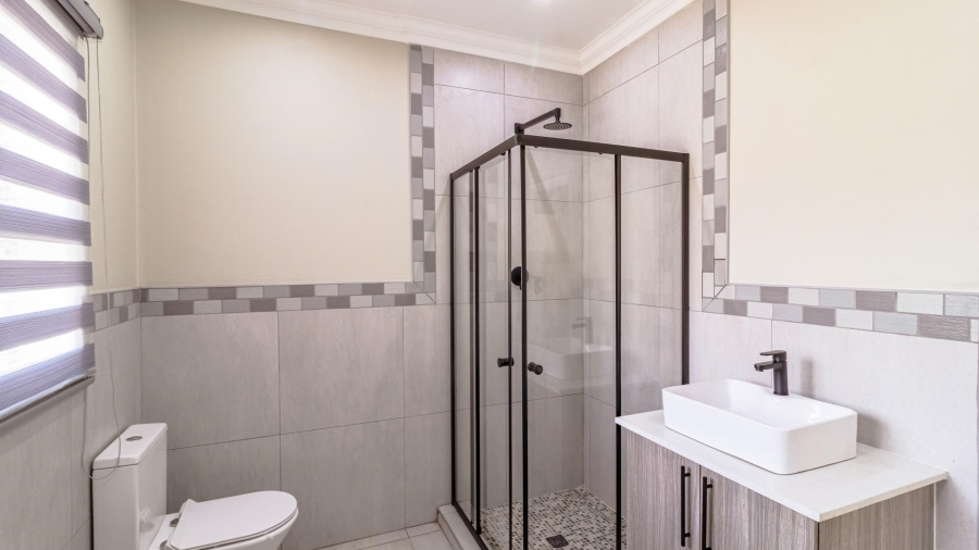 3 Bedroom Property for Sale in Brackenhurst Gauteng