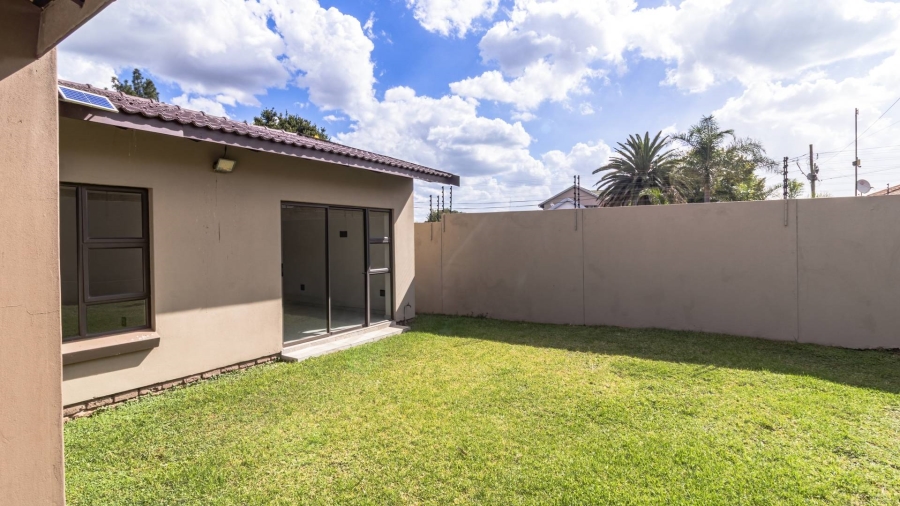 3 Bedroom Property for Sale in Brackenhurst Gauteng