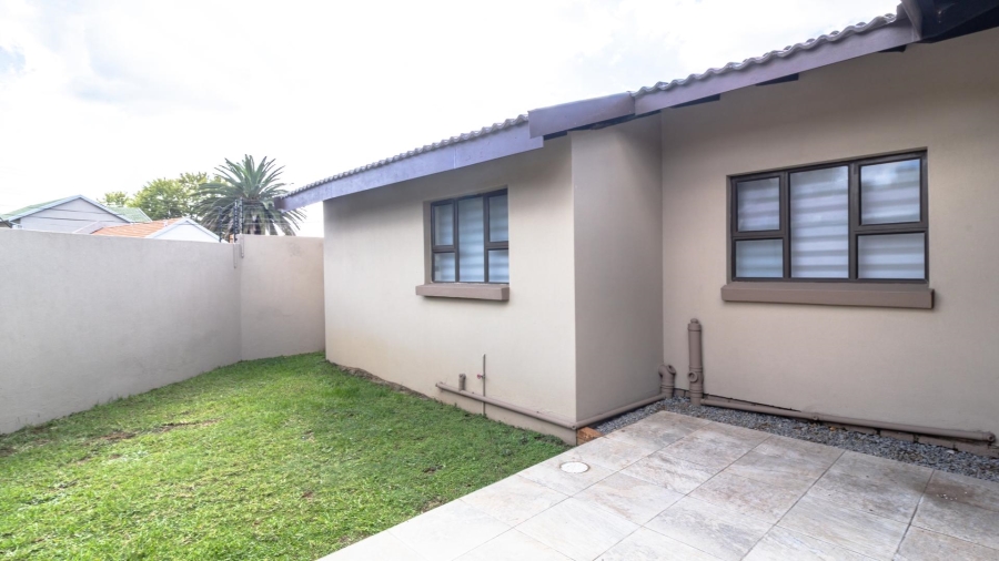 3 Bedroom Property for Sale in Brackenhurst Gauteng