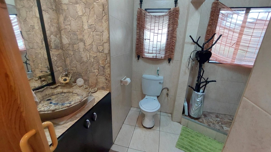 5 Bedroom Property for Sale in Alberton Gauteng