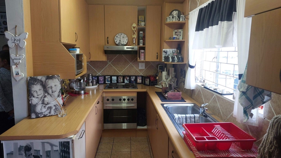 5 Bedroom Property for Sale in Alberton Gauteng