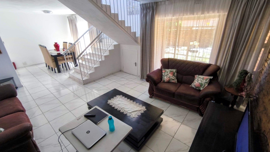 3 Bedroom Property for Sale in Brackenhurst Gauteng