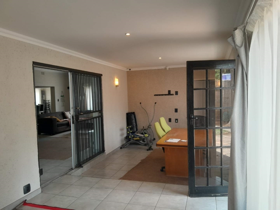 3 Bedroom Property for Sale in The Hill Gauteng