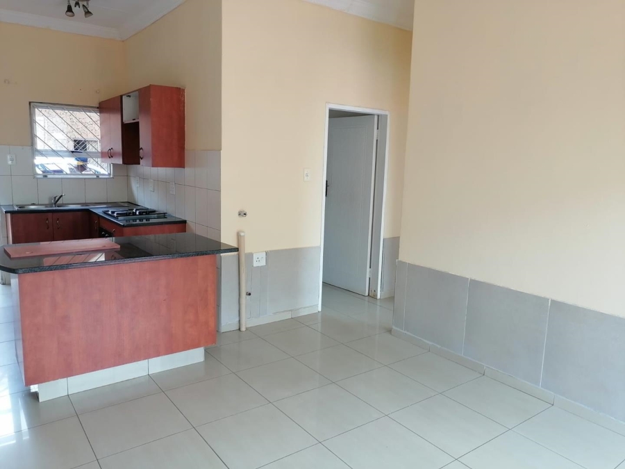 To Let 2 Bedroom Property for Rent in Pretoria North Gauteng