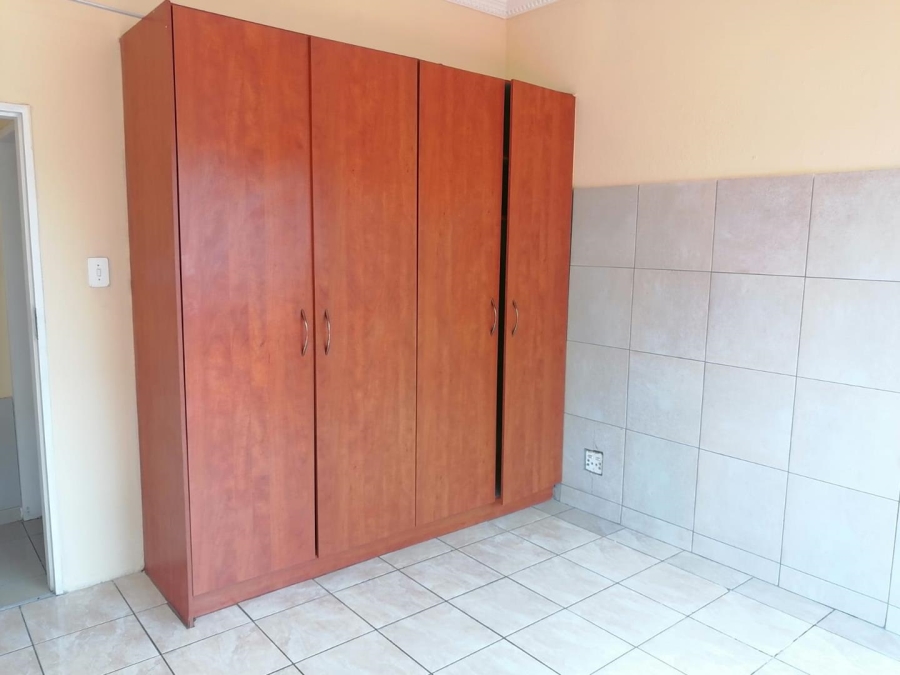 To Let 2 Bedroom Property for Rent in Pretoria North Gauteng
