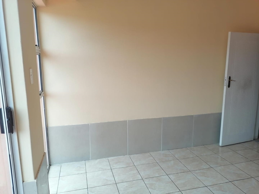 To Let 2 Bedroom Property for Rent in Pretoria North Gauteng