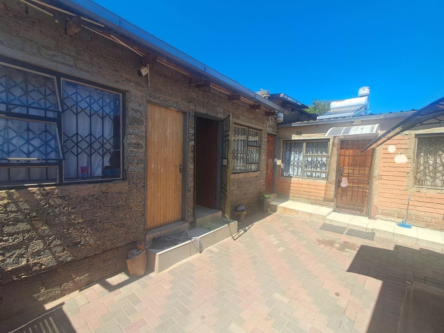 2 Bedroom Property for Sale in Tembisa Gauteng