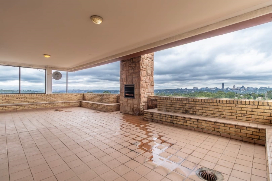 Commercial Property for Sale in Lyme Park Gauteng