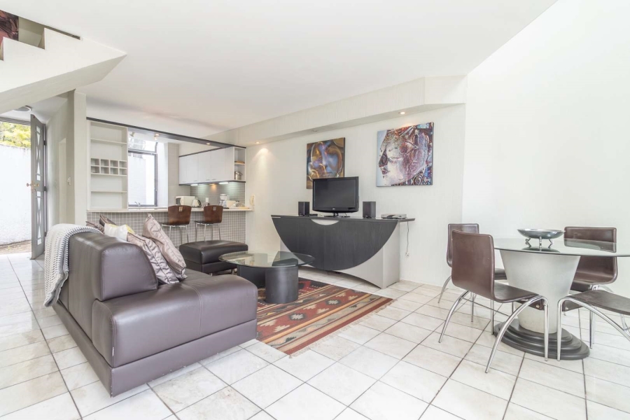 To Let 2 Bedroom Property for Rent in Hurlingham Manor Gauteng