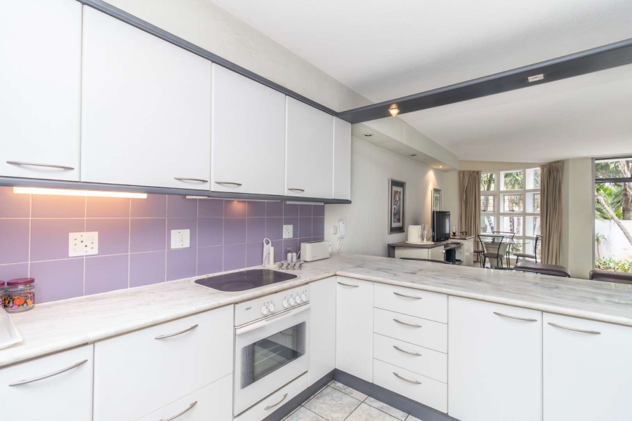 To Let 2 Bedroom Property for Rent in Hurlingham Manor Gauteng