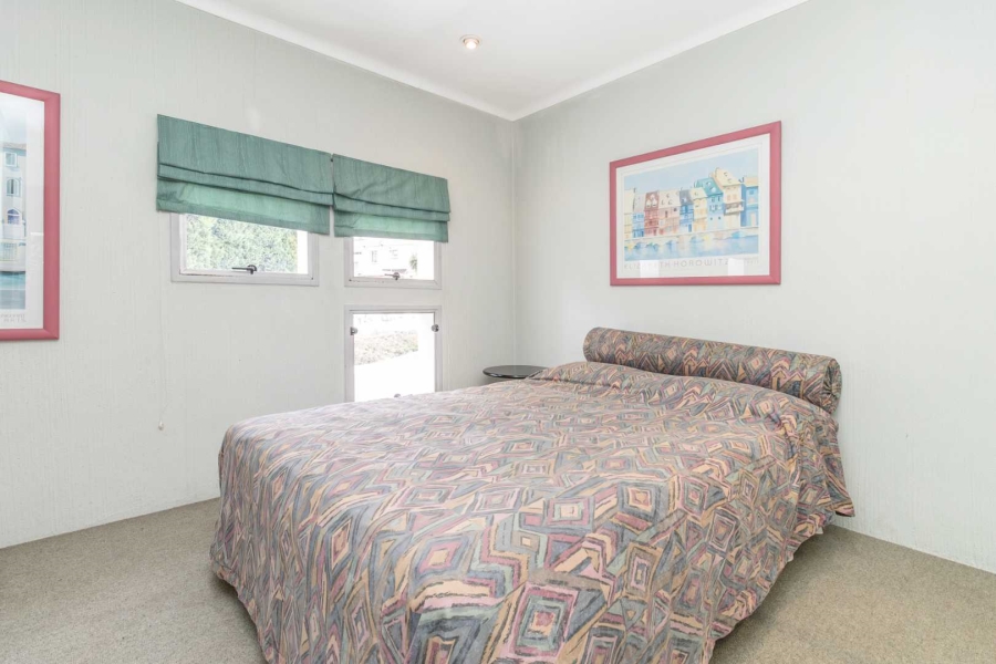 To Let 2 Bedroom Property for Rent in Hurlingham Manor Gauteng