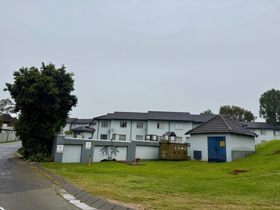 To Let 2 Bedroom Property for Rent in Randburg Gauteng