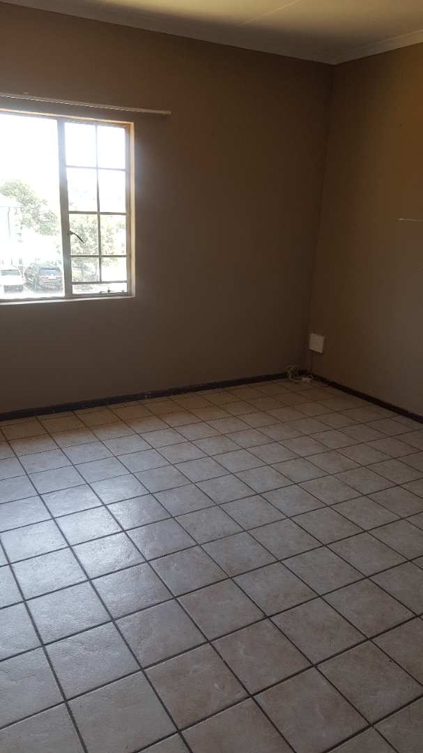 To Let 2 Bedroom Property for Rent in Randburg Gauteng