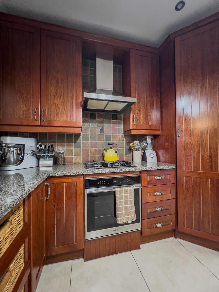 4 Bedroom Property for Sale in Heritage Hill Gauteng