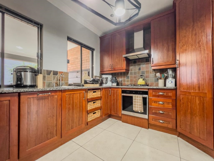 4 Bedroom Property for Sale in Heritage Hill Gauteng