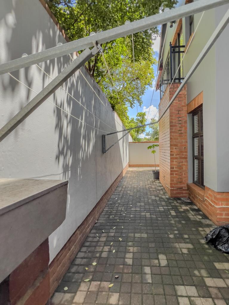 4 Bedroom Property for Sale in Heritage Hill Gauteng
