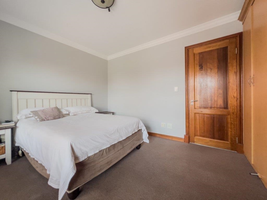 4 Bedroom Property for Sale in Heritage Hill Gauteng